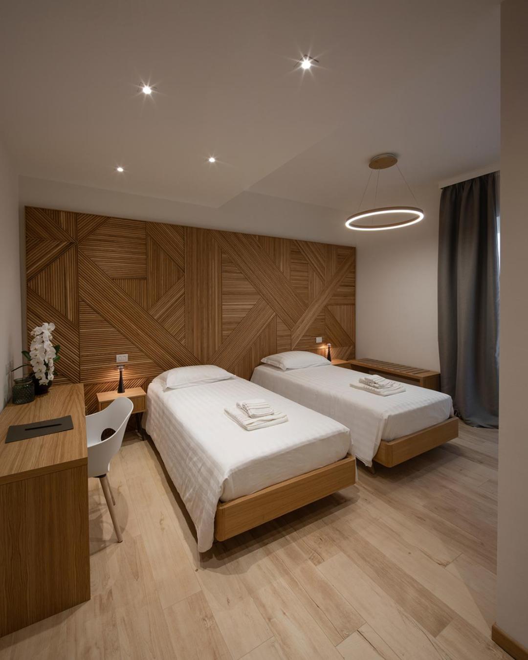 Ophelia Hotel Cazzago San Martino Quarto foto